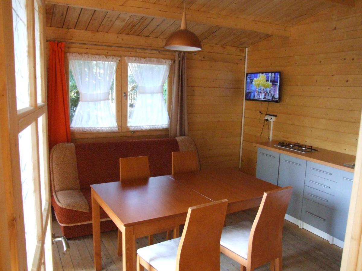 Osrodek Wypoczynkowy W Jeleniu Hotel Borne Sulinowo Ngoại thất bức ảnh